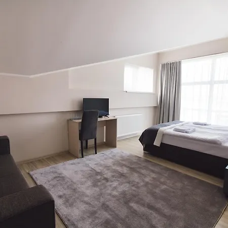 Zinedine Sport-hotel 3* Uzjhorod