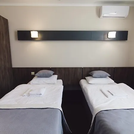 Zinedine Sport-hotel Ужгород