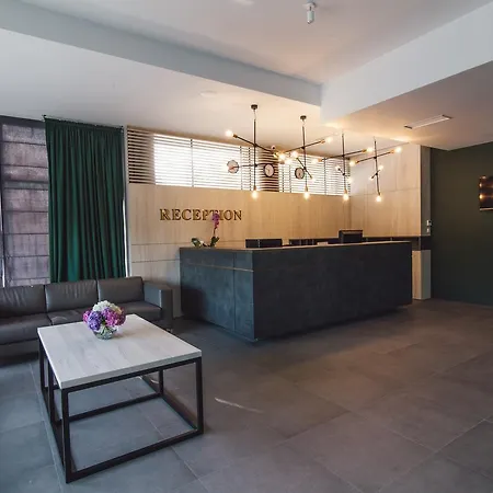 Zinedine Sport-hotel 3*