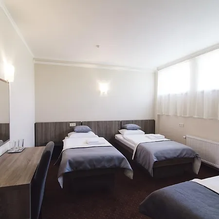 Zinedine Sport-hotel 3* Ужгород