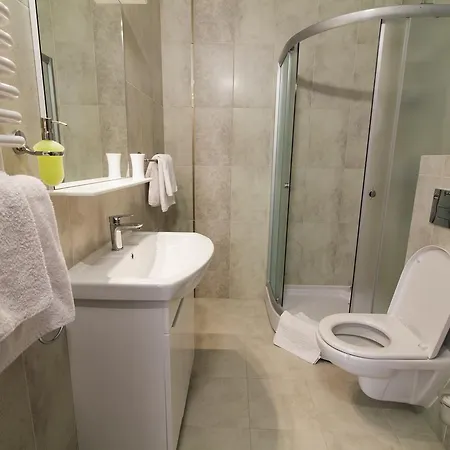 מלון Zinedine Sport-hotel 3*