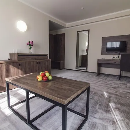 Zinedine Sport-hotel 3* Uzhhorod